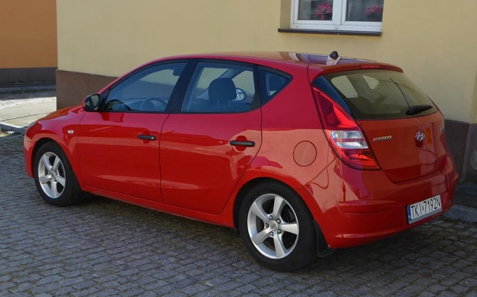 Hyundai I30 cena 15900 przebieg: 174000, rok produkcji 2009 z Radlin małe 352